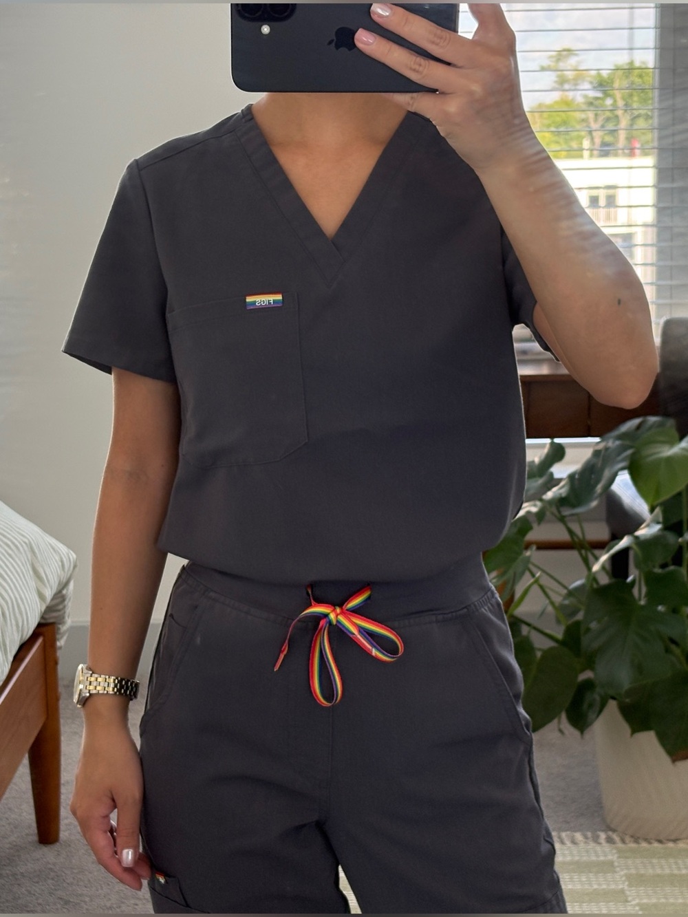 FIGS Women's Charcoal V-Neck Scrub Top and Pants Set